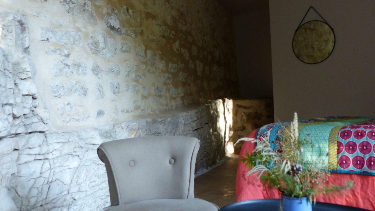 Les Jardins Sauvages Hotel Cabrerets Bagian luar foto